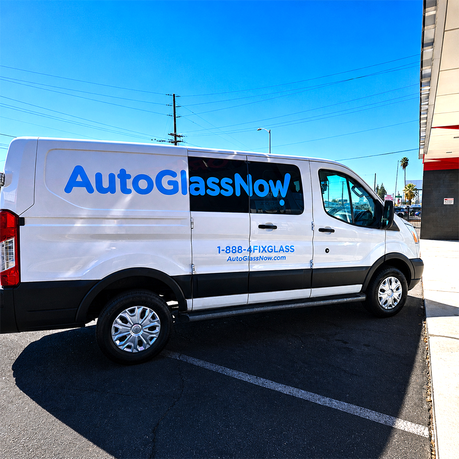 fleet graphic installation